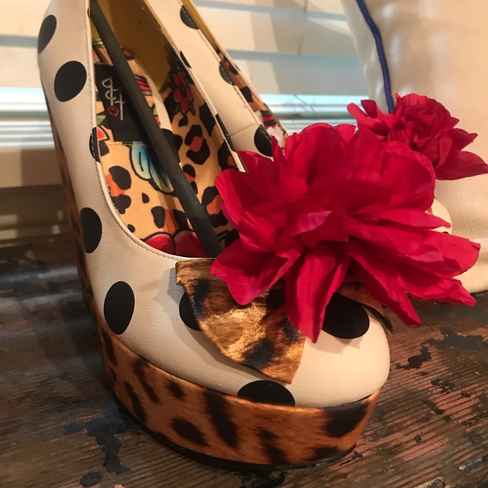 Iron Fist Lolita Love Wedge - Picture 2 of 8